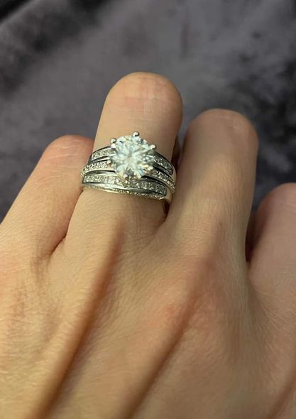 About Moissanite