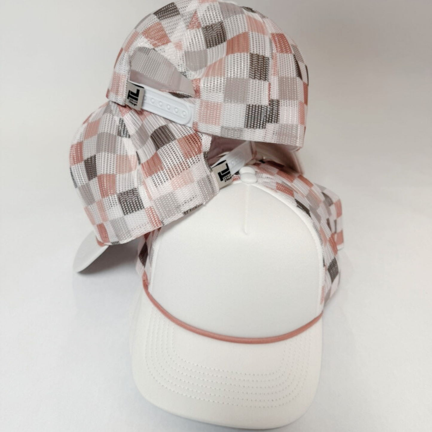 TEELUX - TRUCKER HAT BLANK - Neutral Multicolored Checkered