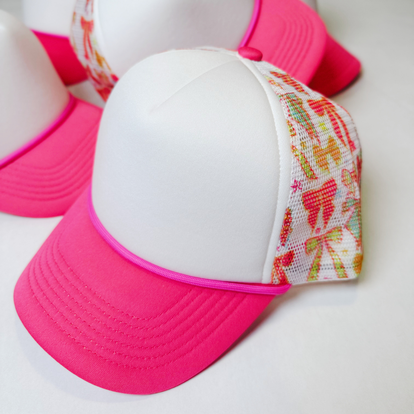 TEELUX - BOW TRUCKER HAT BLANK -  Pink & White