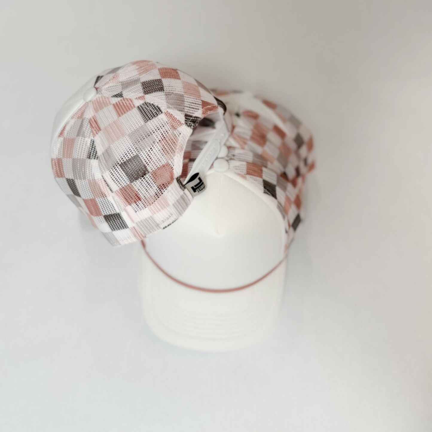 TEELUX - TRUCKER HAT BLANK - Neutral Multicolored Checkered
