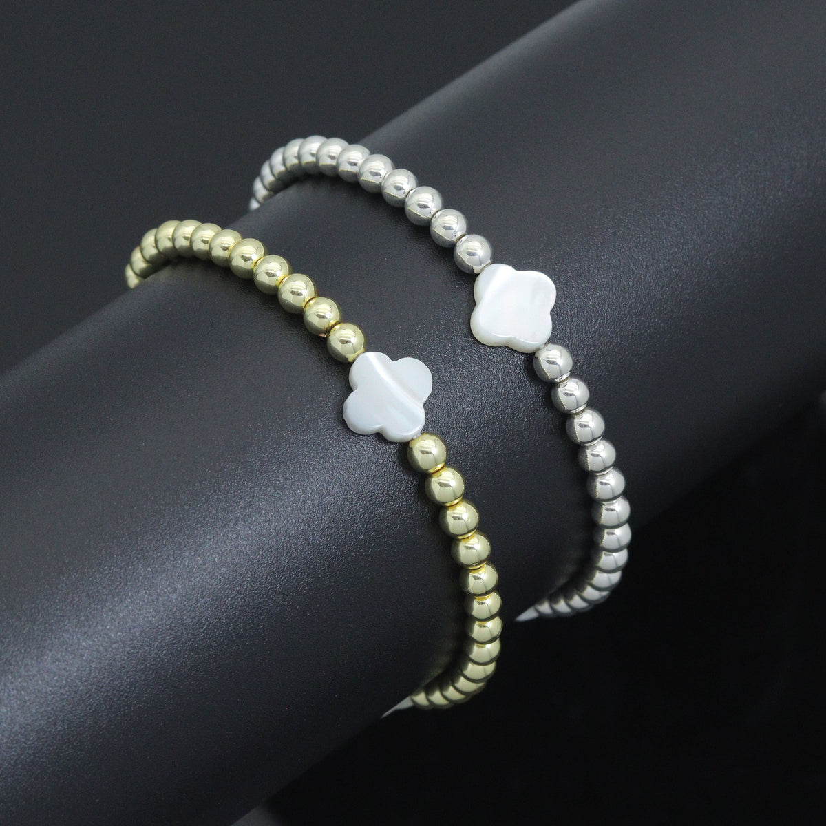 Hematite with Mother of Pearl Clover Stretchy Bracelet, Sku#EF772